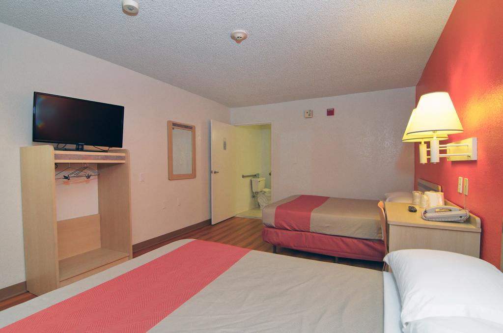Motel 6-North Palm Springs, Ca - North Δωμάτιο φωτογραφία